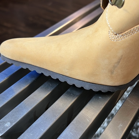 Steve Madden timberland style high heels. Sold without the timberland tag. - Picture 7 of 17